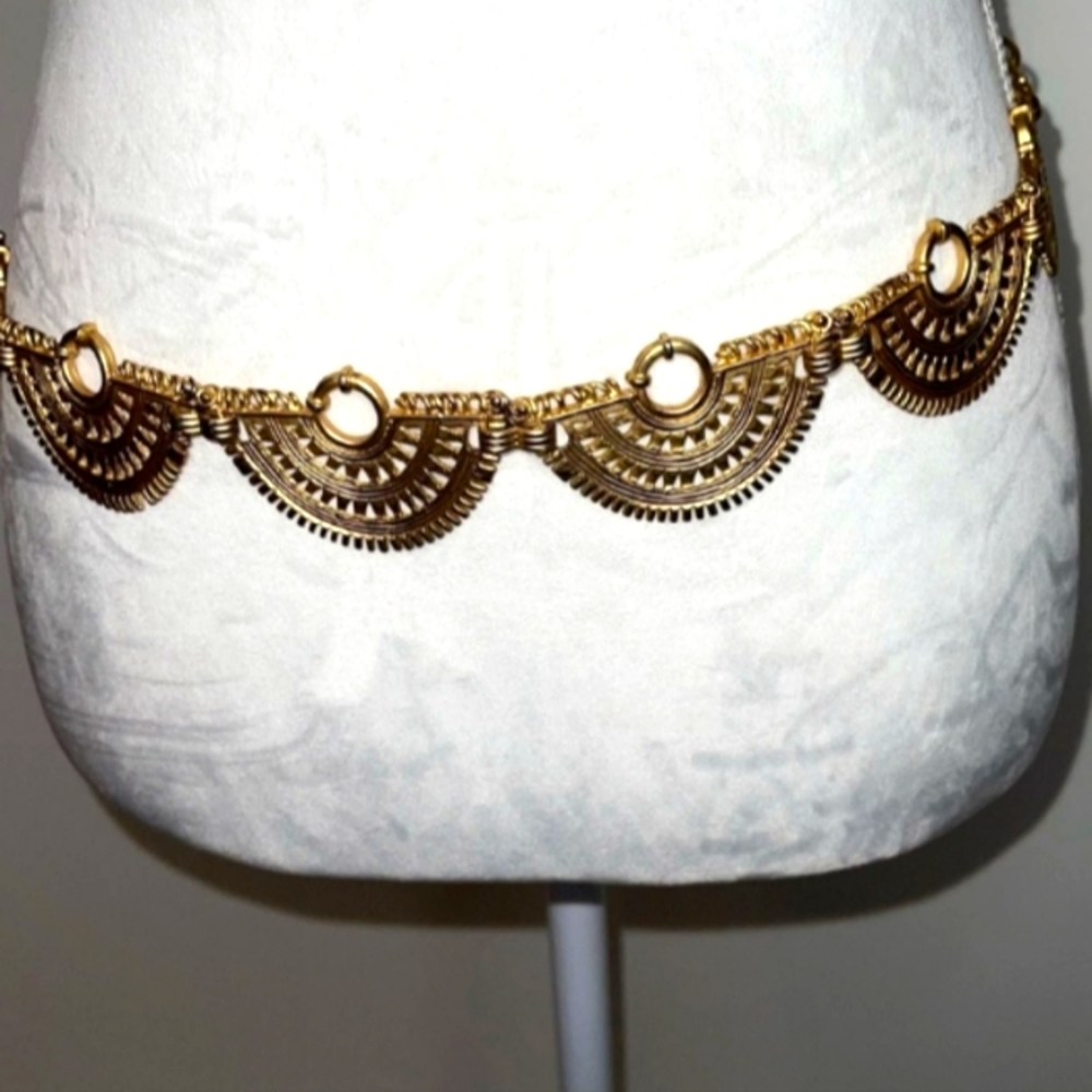 New York Studio Vintage Gold Metal Belt